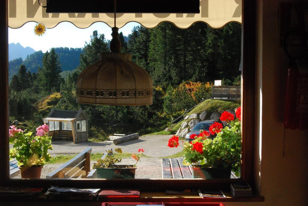 Rifugio Gardeccia Huette Pozza di Fassa Exterior foto