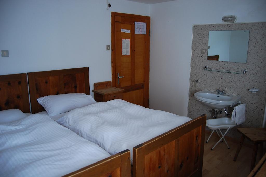 Rifugio Gardeccia Huette Pozza di Fassa Quarto foto